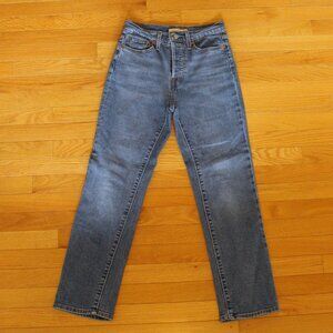 Levi's Wedgie Straight Medium Wash Jeans